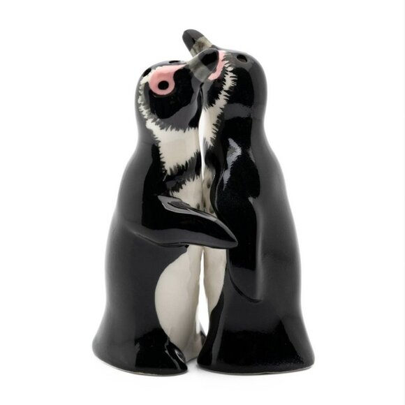 African Penguins Hugging Salt & Pepper Shaker set - Picture 1 of 2